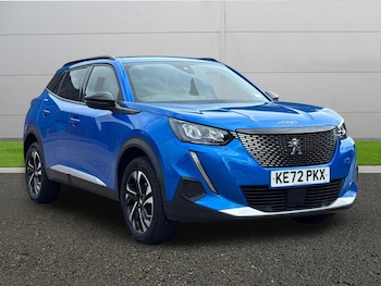Used Peugeot 2008 2023 for sale - 76765102: Photo
