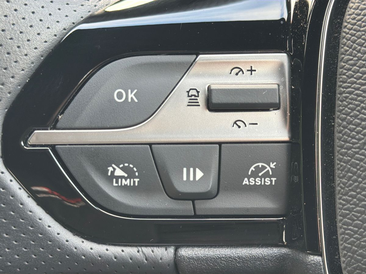 Used Peugeot 408 2024 for sale - 77592125: Photo 16