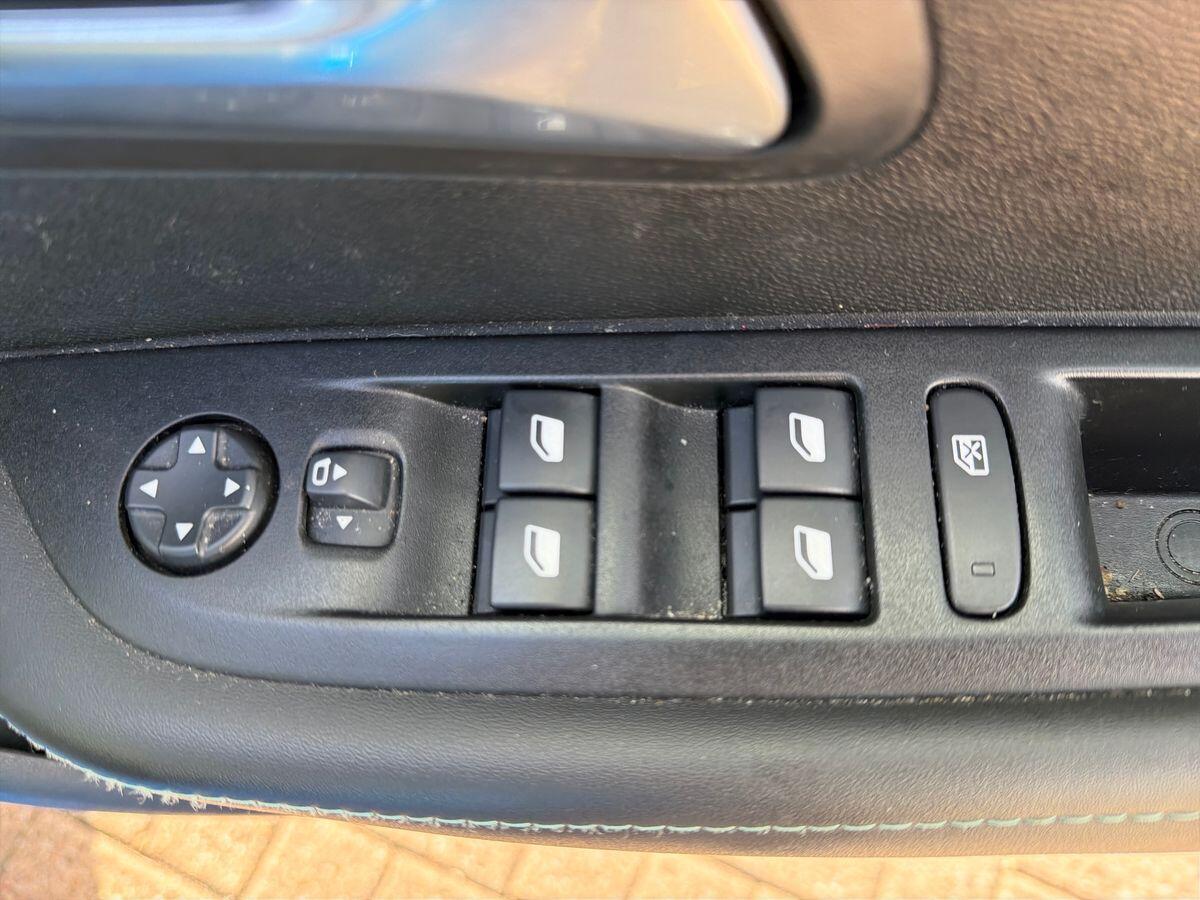 Used Peugeot 208 2022 for sale - 76716964: Photo 20