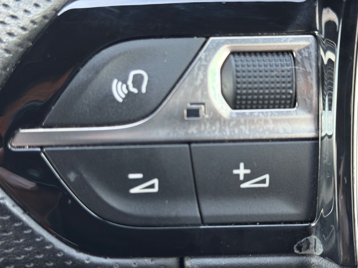 Used Peugeot 5008 2023 for sale - 77002522: Photo 16