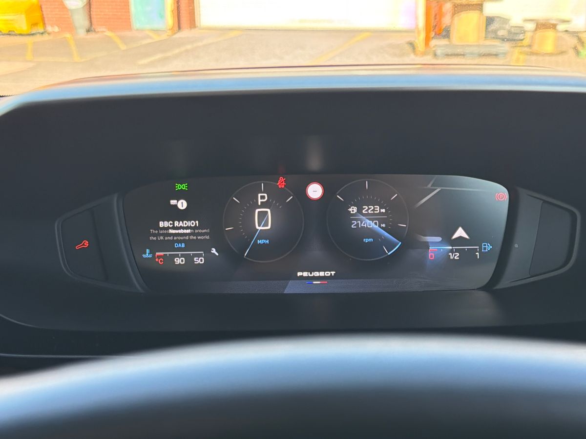 Used Peugeot 308 2022 for sale - 77726005: Photo 14