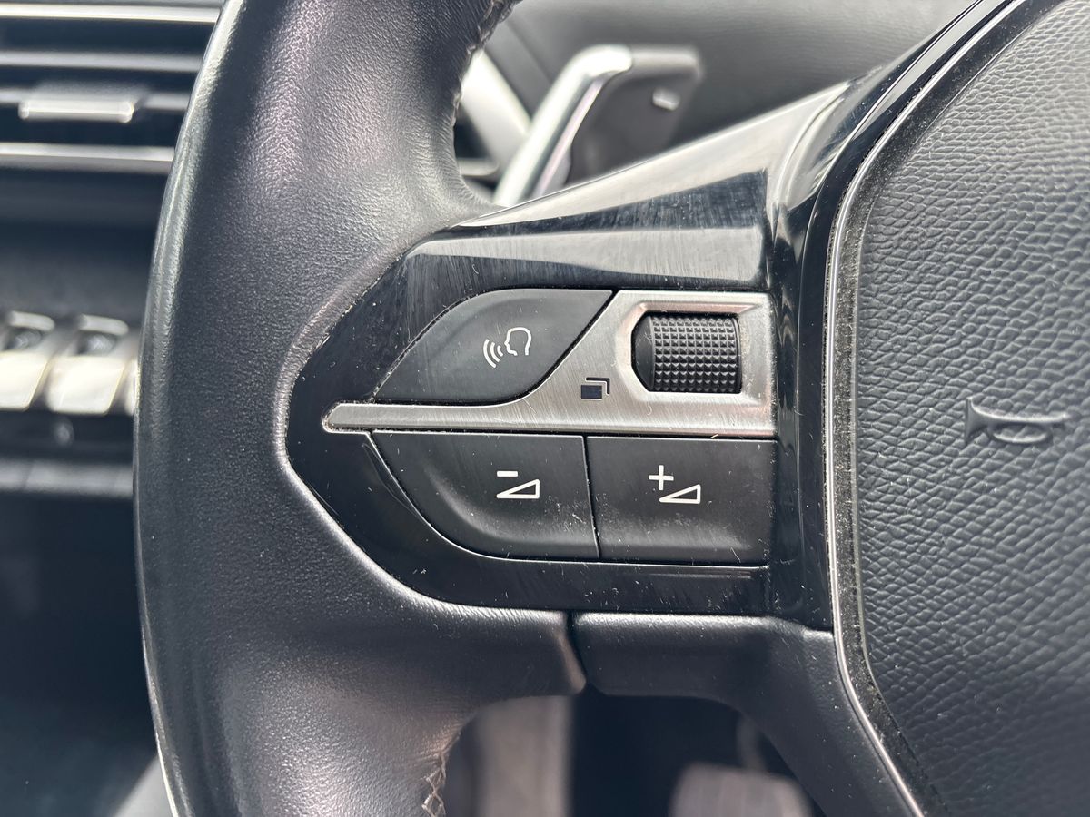 Used Peugeot 3008 2018 for sale - 78215909: Photo 16