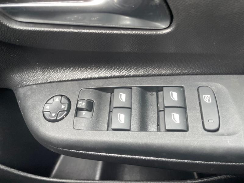 Used Vauxhall Corsa 2023 for sale - 77910531: Photo 17