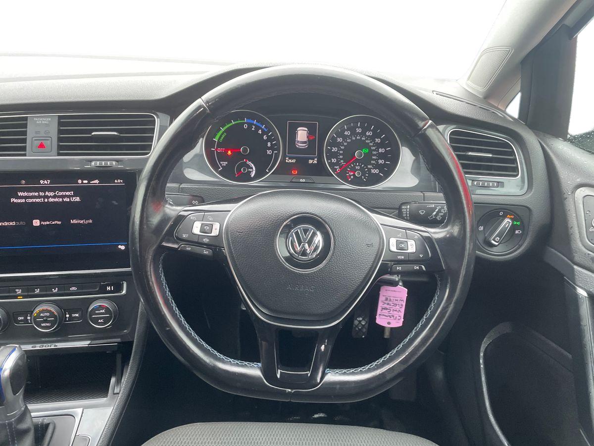 Used Volkswagen Golf 2018 for sale - 77560632: Photo 12