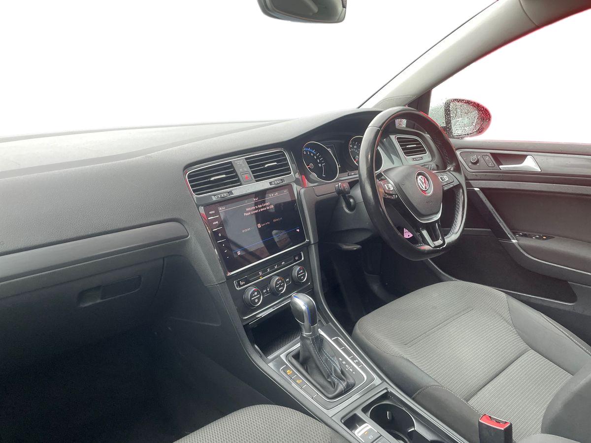 Used Volkswagen Golf 2018 for sale - 77560632: Photo 14