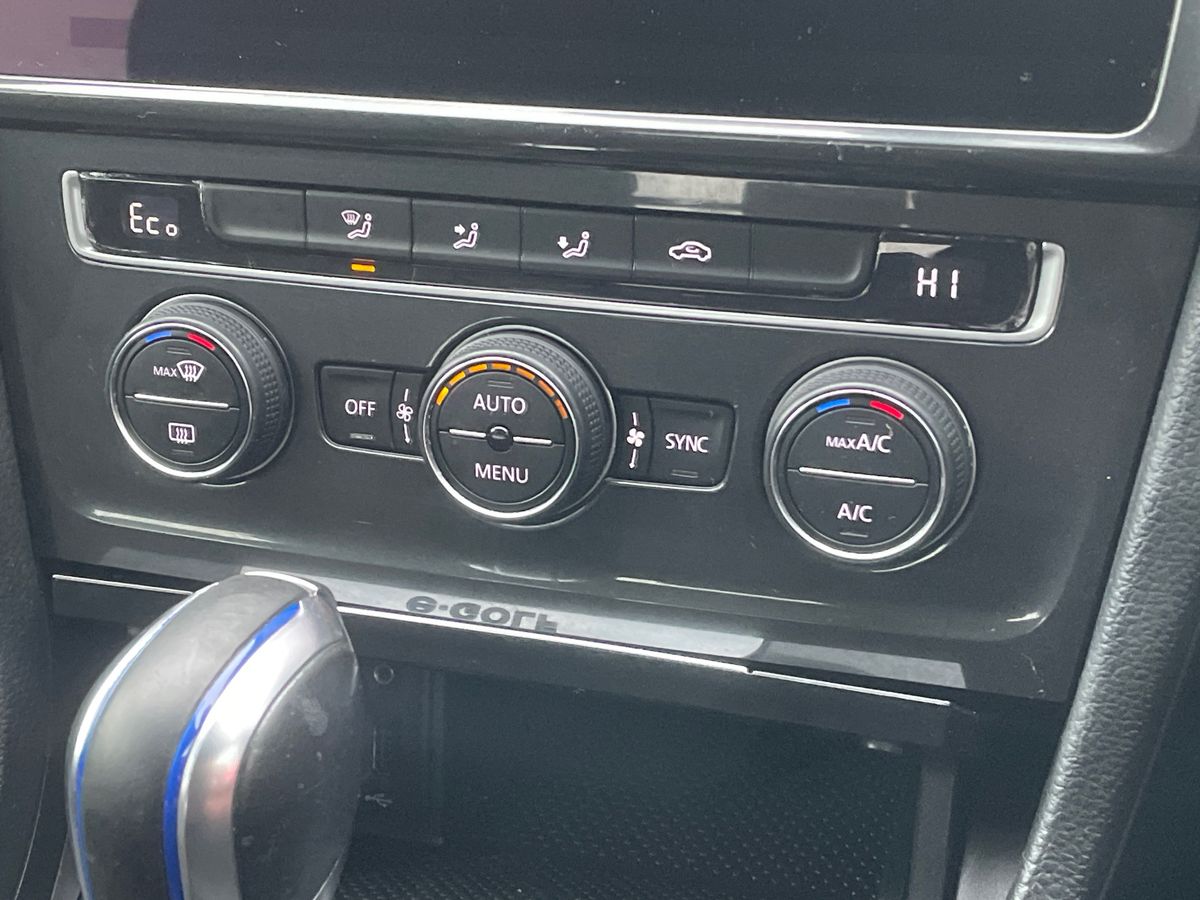 Used Volkswagen Golf 2018 for sale - 77560632: Photo 16