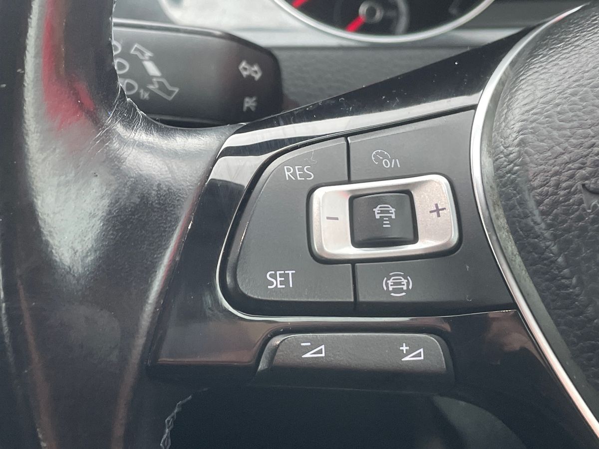 Used Volkswagen Golf 2018 for sale - 77560632: Photo 22