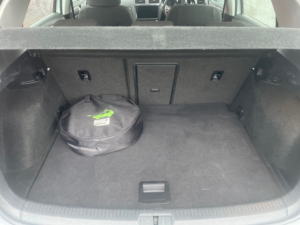 Used Volkswagen Golf 2018 for sale - 77560632: Photo 25