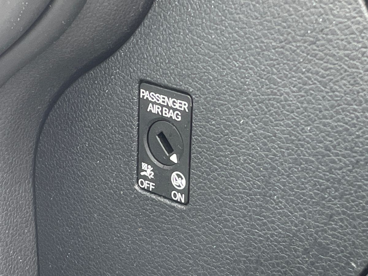 Used Volkswagen Golf 2018 for sale - 77560632: Photo 38