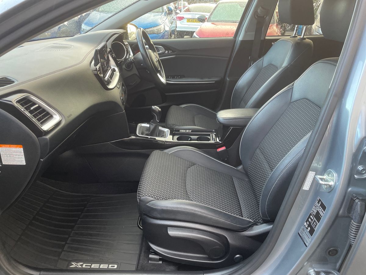 Used Kia XCeed 2021 for sale - 76754633: Photo 32