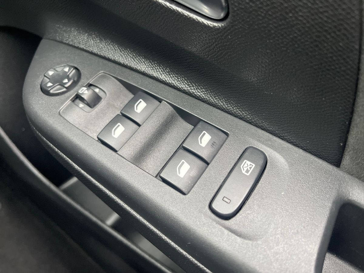 Used Vauxhall Corsa 2023 for sale - 76229328: Photo 17