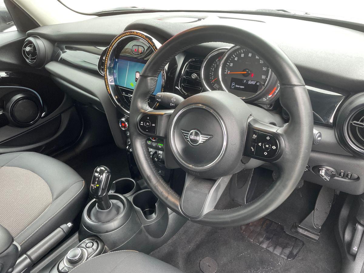 Used MINI Hatch 2022 for sale - 77470886: Photo 3