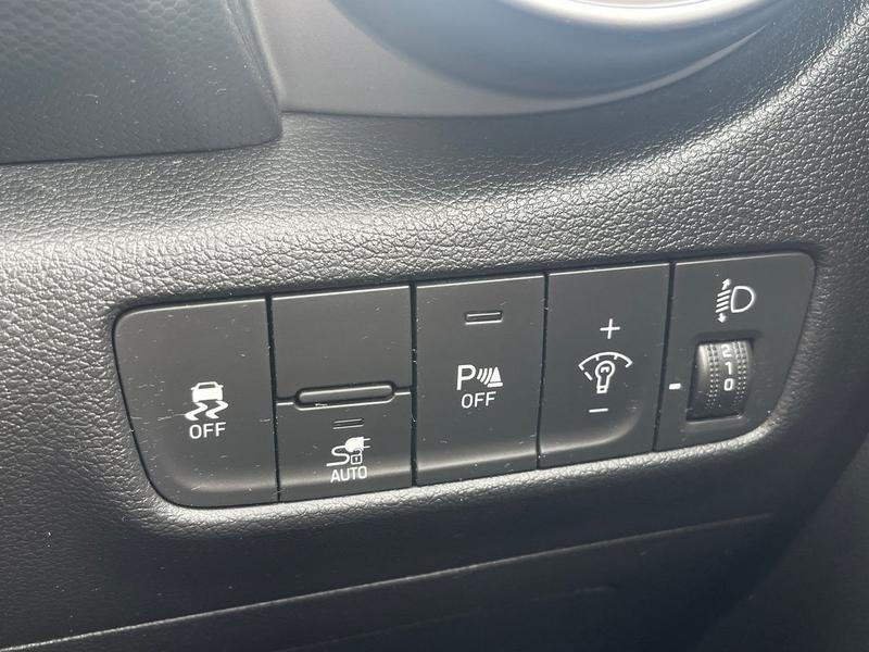 Used Hyundai KONA 2023 for sale - 77901128: Photo 36