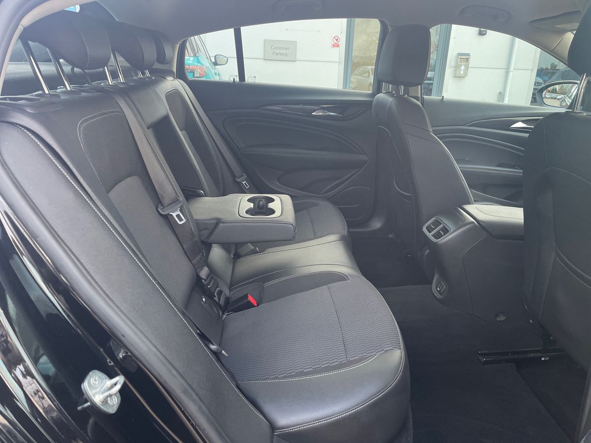 Used Vauxhall Insignia 2018 for sale - 77031437: Photo 28