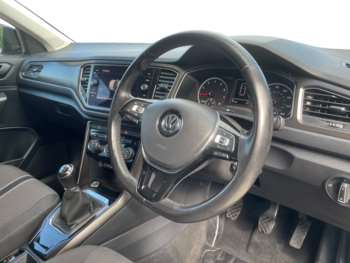 Used Volkswagen T-Roc 2018 for sale - 75086267: Photo