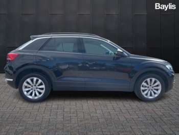 Used Volkswagen T-Roc 2018 for sale - 75086267: Photo
