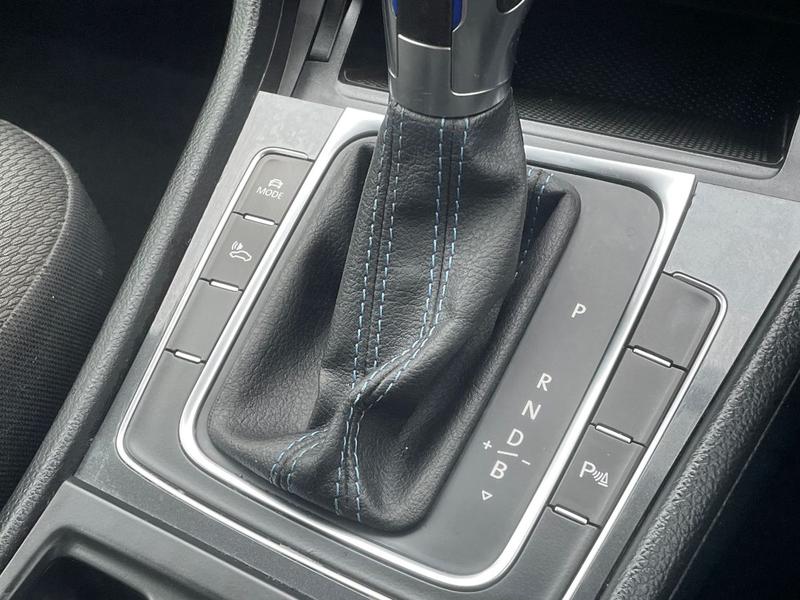 Used Volkswagen Golf 2018 for sale - 77901158: Photo 29