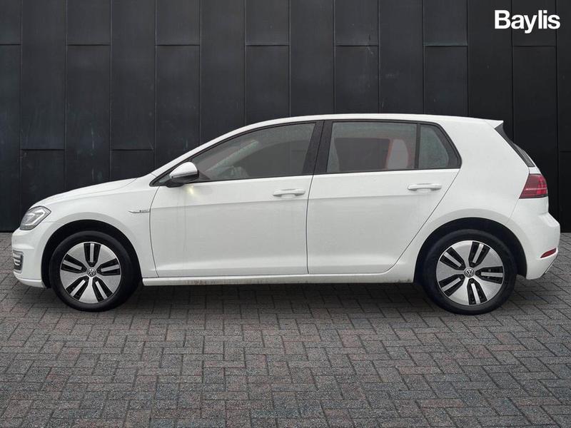 Used Volkswagen Golf 2018 for sale - 77901158: Photo 8