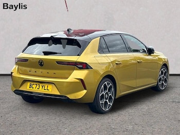 Used Vauxhall Astra 2024 for sale - 78596903: Photo