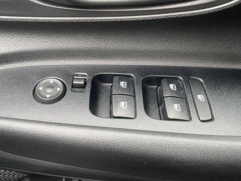 Used Hyundai i20 2023 for sale - 77910609: Photo 17