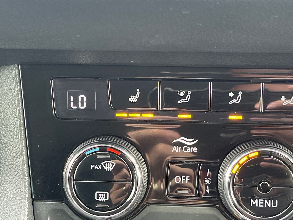 Used Skoda Karoq 2022 for sale - 76420388: Photo 32