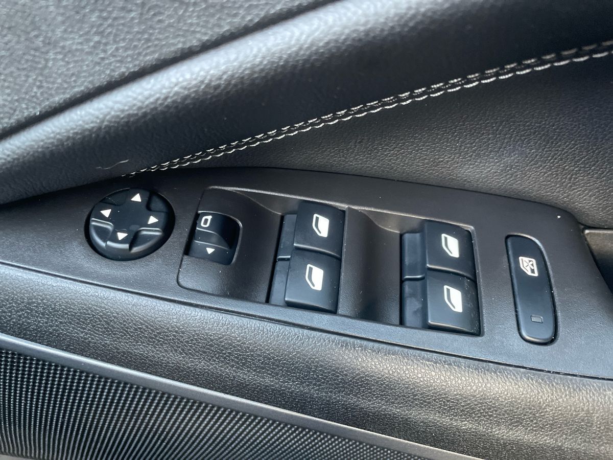 Used Vauxhall Crossland 2021 for sale - 76966627: Photo 17