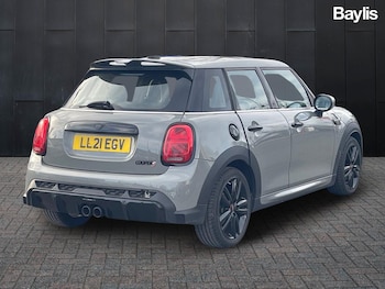 Used MINI Hatch 2021 for sale - 77256503: Photo