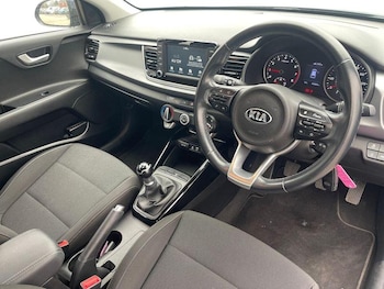 Used Kia Rio 2017 for sale - 77910241: Photo