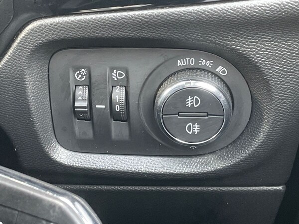 Used Vauxhall Corsa 2021 for sale - 76074511: Photo 38