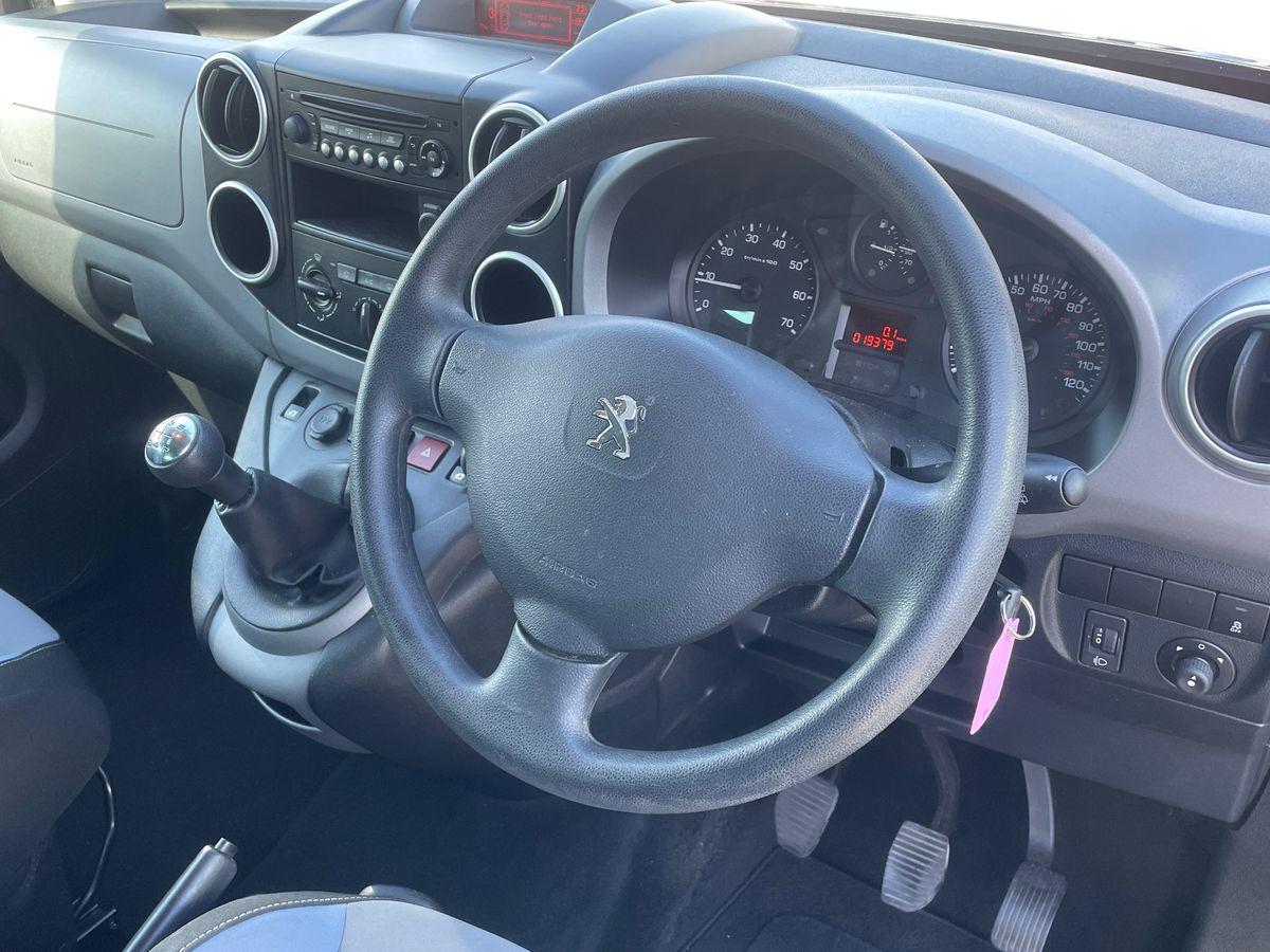 Used Peugeot Partner Tepee 2016 for sale - 76459079: Photo 3