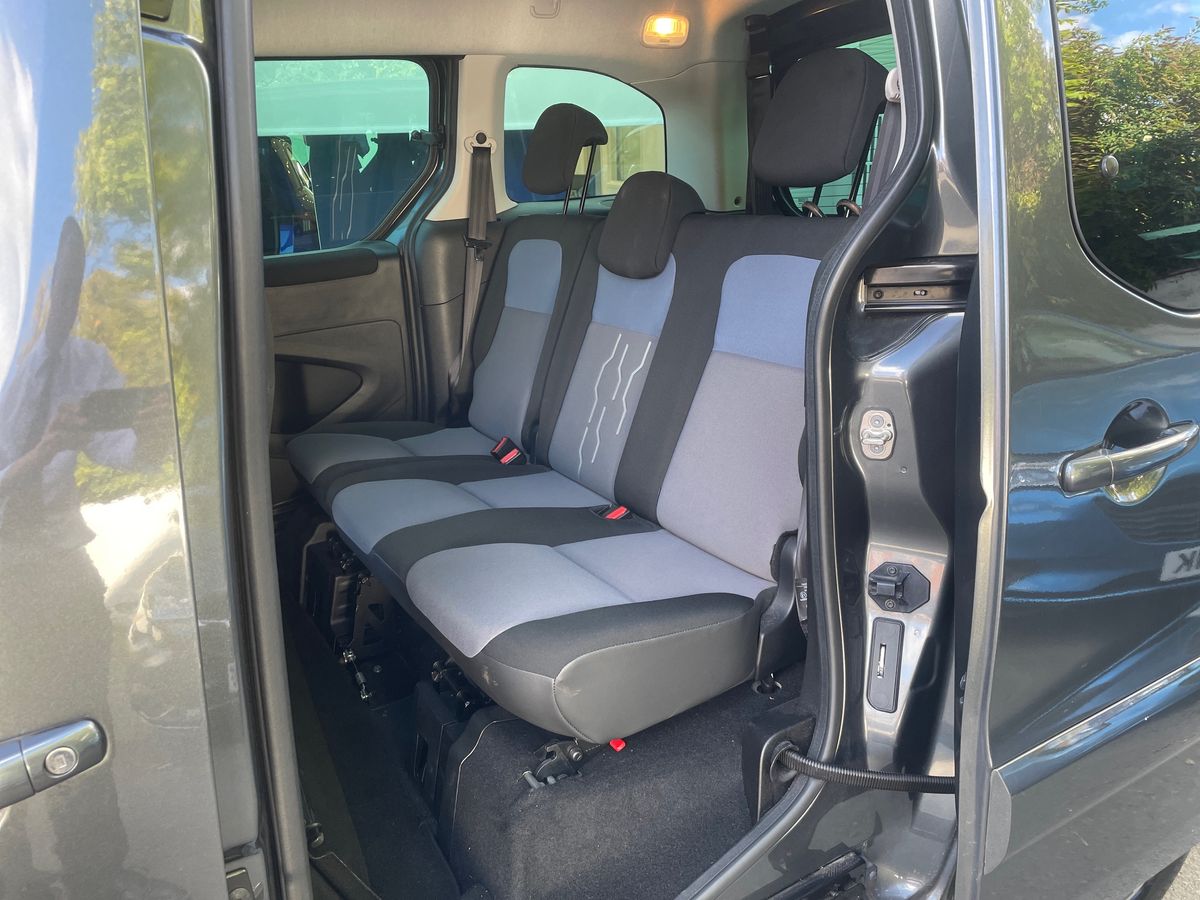 Used Peugeot Partner Tepee 2016 for sale - 76459079: Photo 35