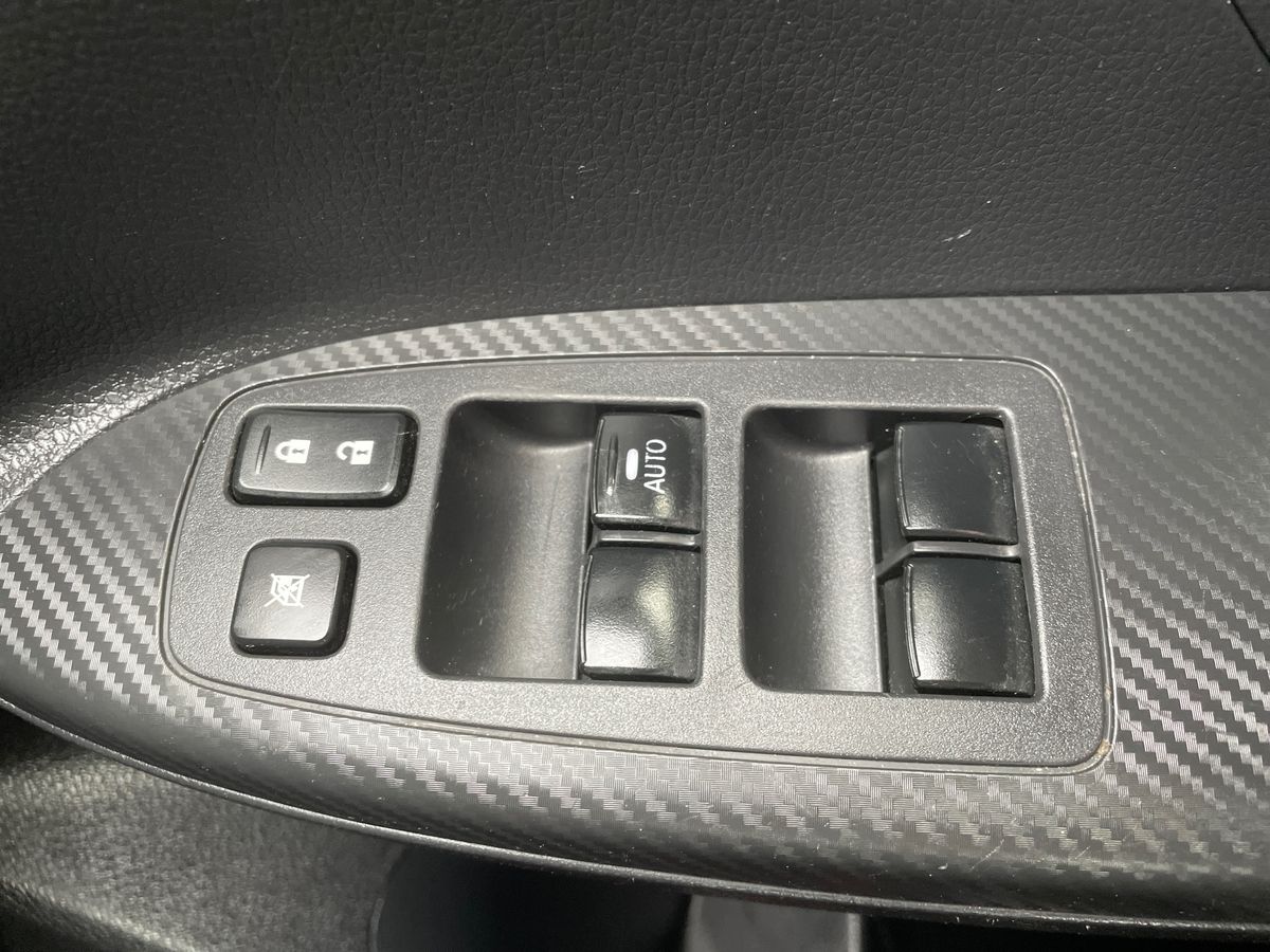 Used Mitsubishi Eclipse Cross 2020 for sale - 76760727: Photo 17