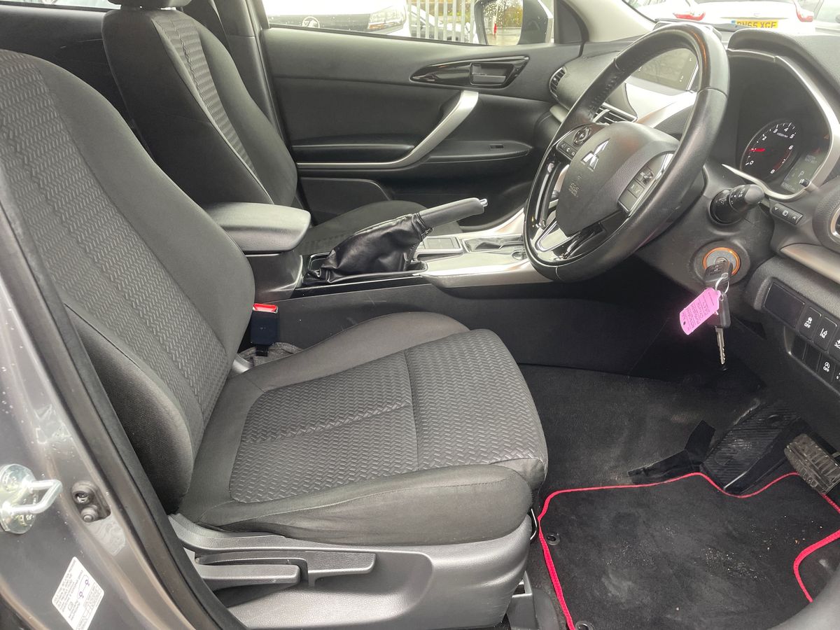 Used Mitsubishi Eclipse Cross 2020 for sale - 76760727: Photo 33