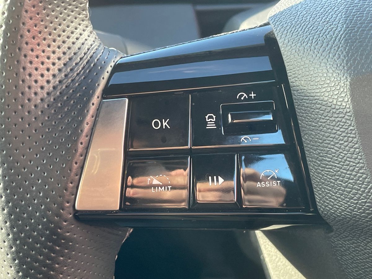 Used Vauxhall Astra 2023 for sale - 76635617: Photo 22