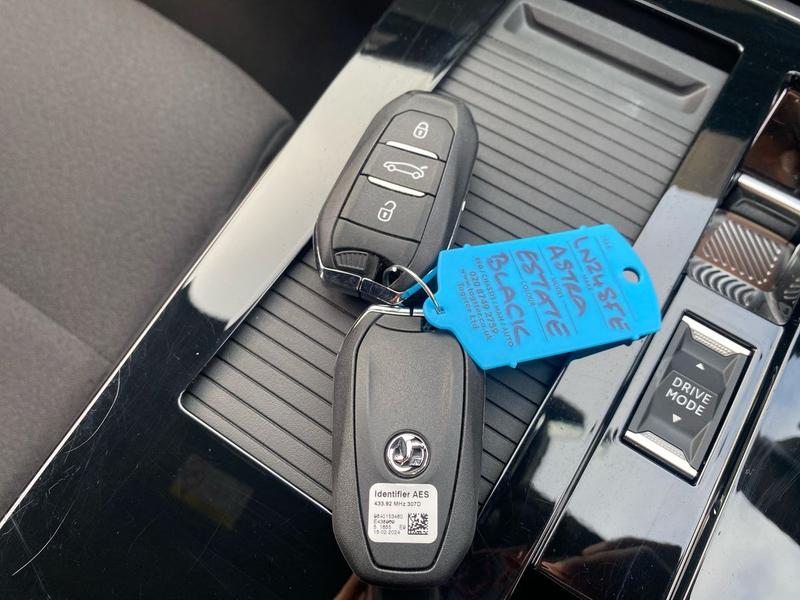 Used Vauxhall Astra 2024 for sale - 77910446: Photo 34