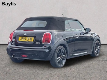 Used MINI Convertible 2019 for sale - 78805076: Photo