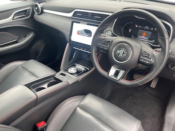 Used MG MG ZS 2022 for sale - 76539892: Photo