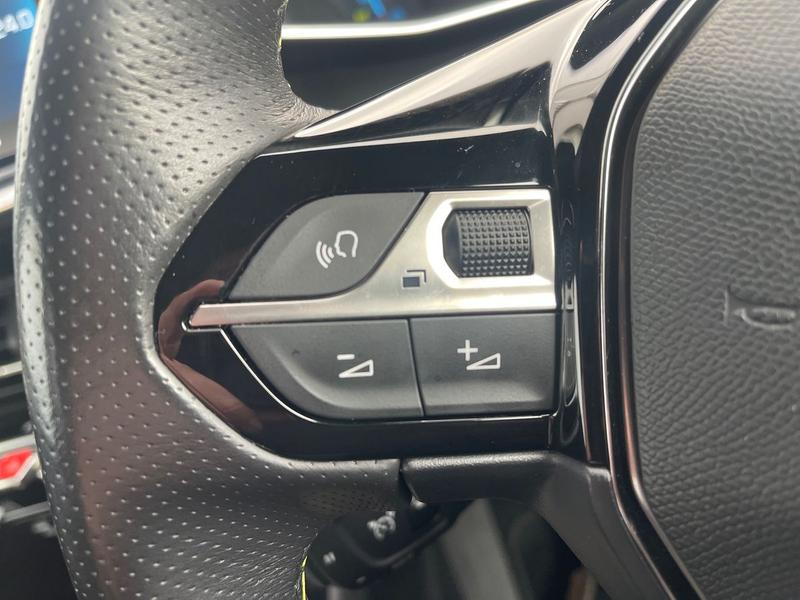 Used Peugeot 2008 2022 for sale - 77901173: Photo 22