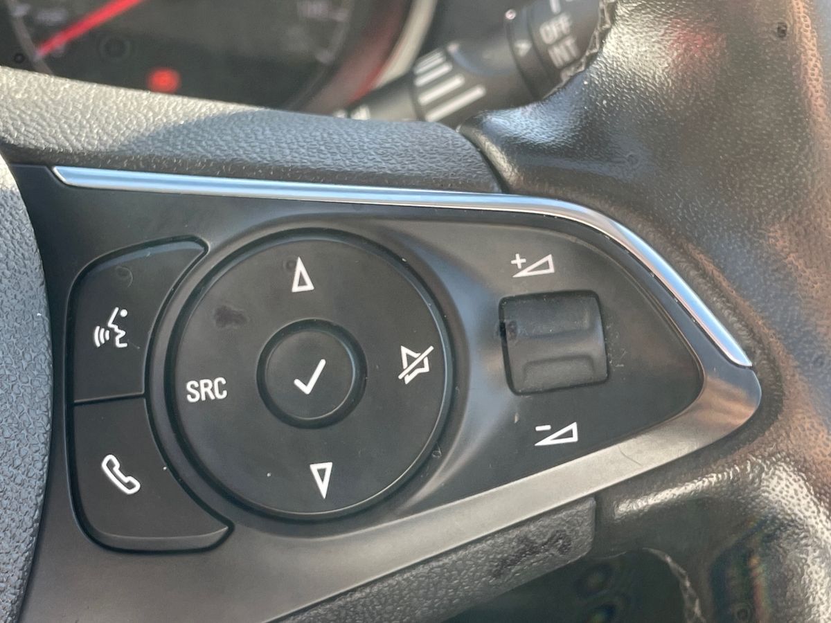 Used Vauxhall Crossland 2022 for sale - 75860126: Photo 23