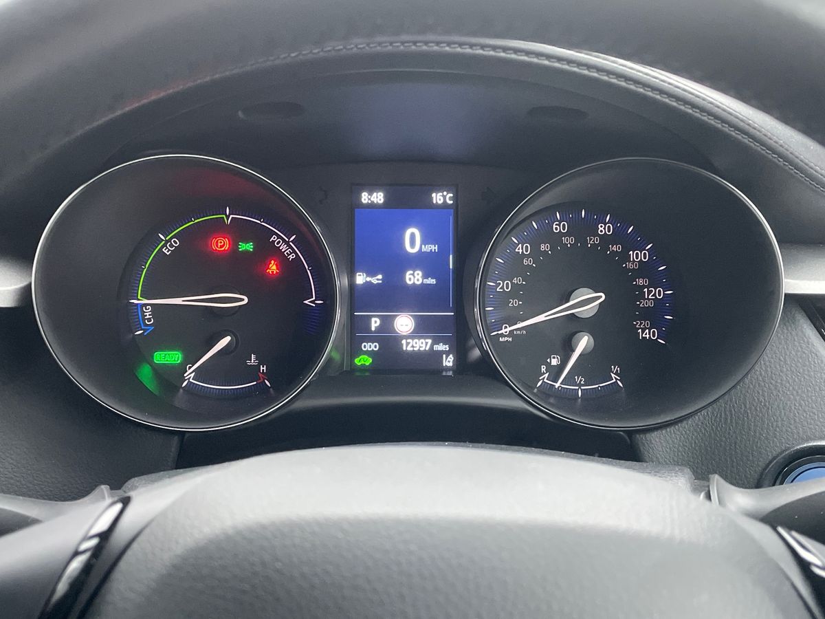 Used Toyota C-HR 2023 for sale - 76289730: Photo 21
