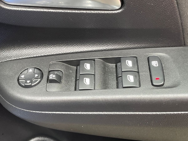 Used Vauxhall Corsa 2023 for sale - 76204019: Photo 17