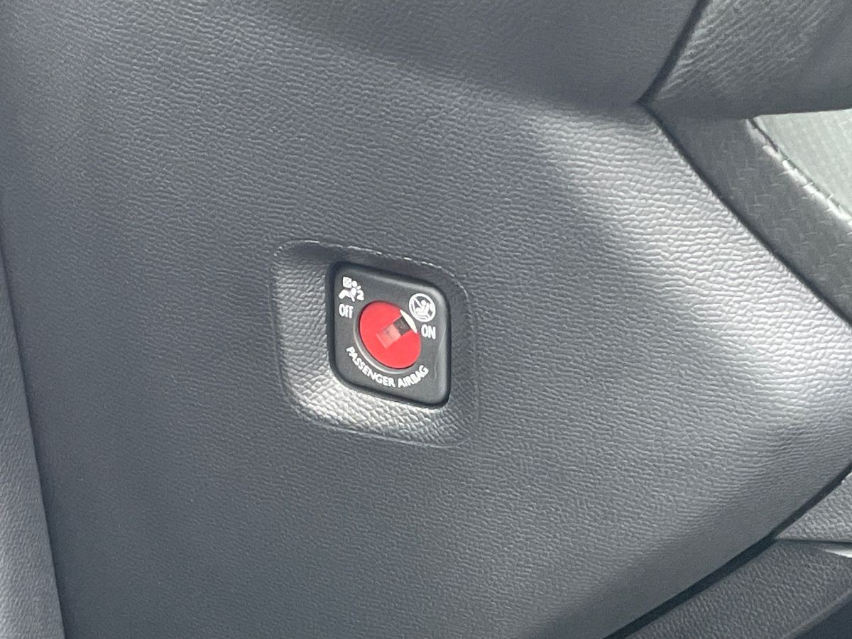 Used Peugeot 2008 2024 for sale - 77470898: Photo 35