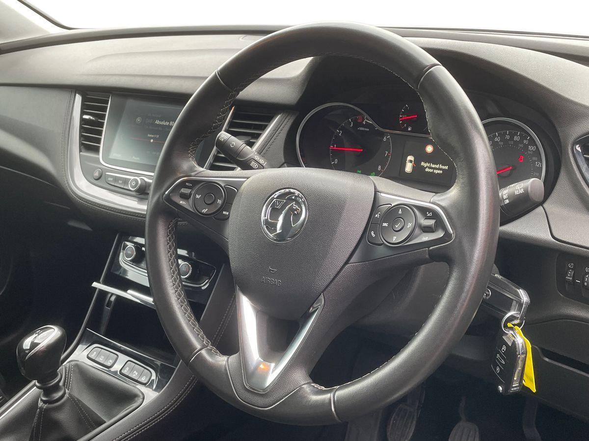 Used Vauxhall Grandland X 2020 for sale - 76176387: Photo 3