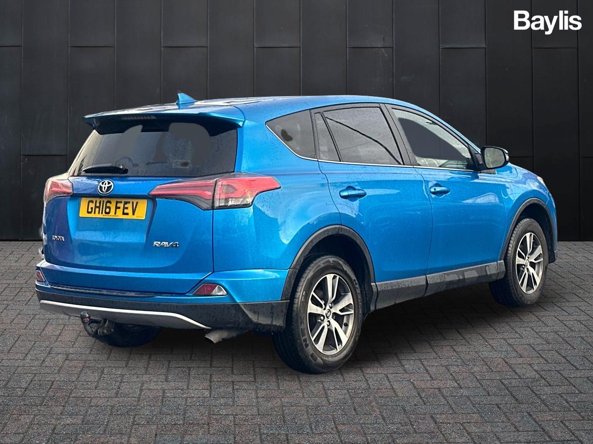 Used Toyota RAV4 2016 for sale - 77499694: Photo 2