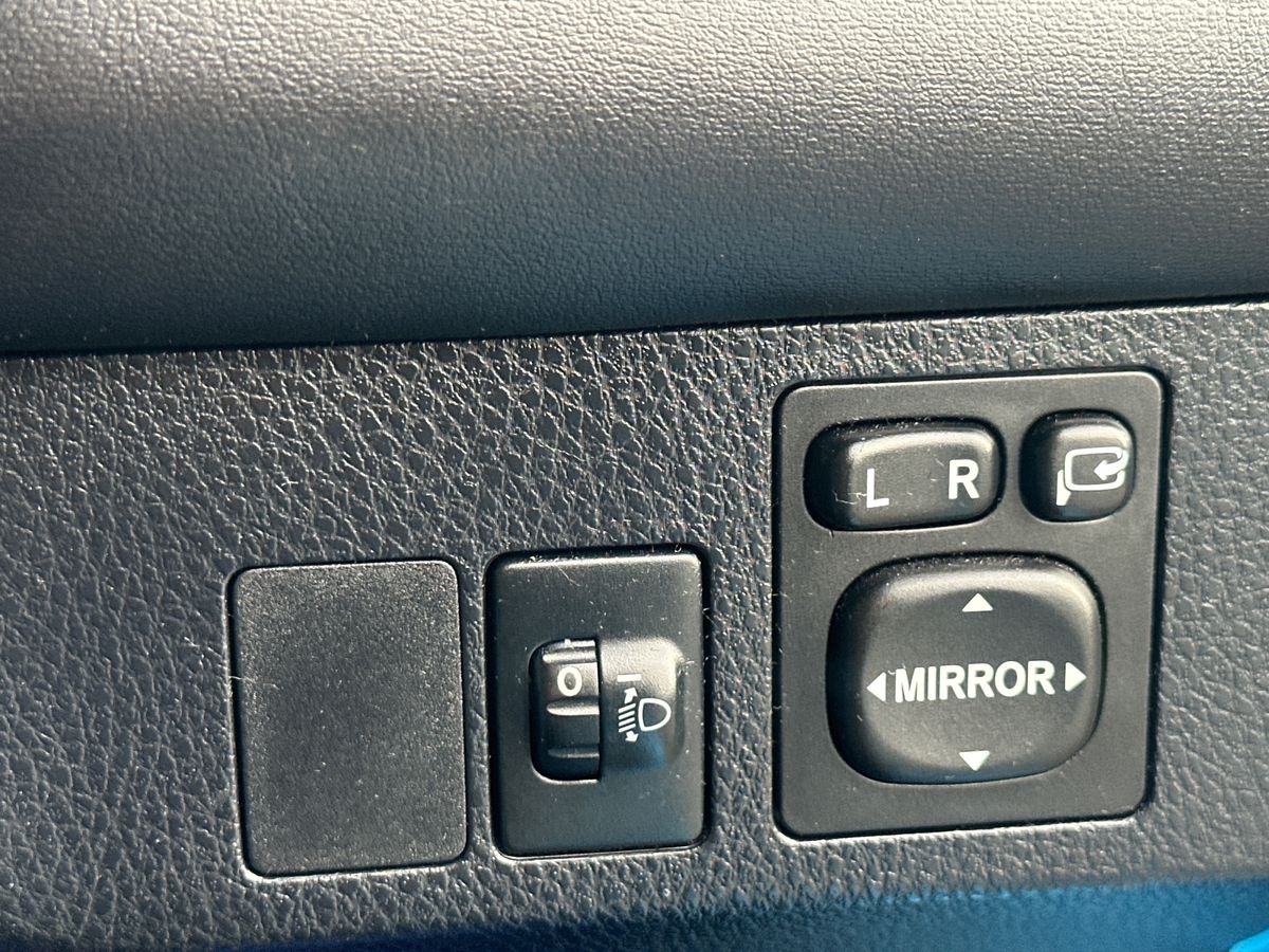 Used Toyota RAV4 2016 for sale - 77499694: Photo 35