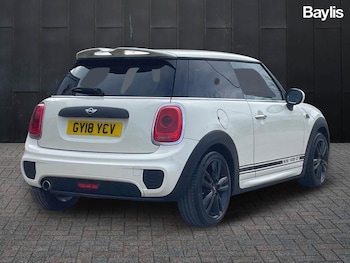 Used MINI Hatch 2018 for sale - 78053261: Photo