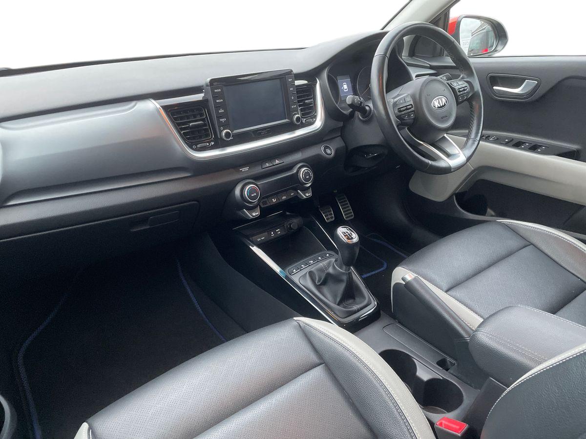 Used Kia Stonic 2020 for sale - 76297631: Photo 14