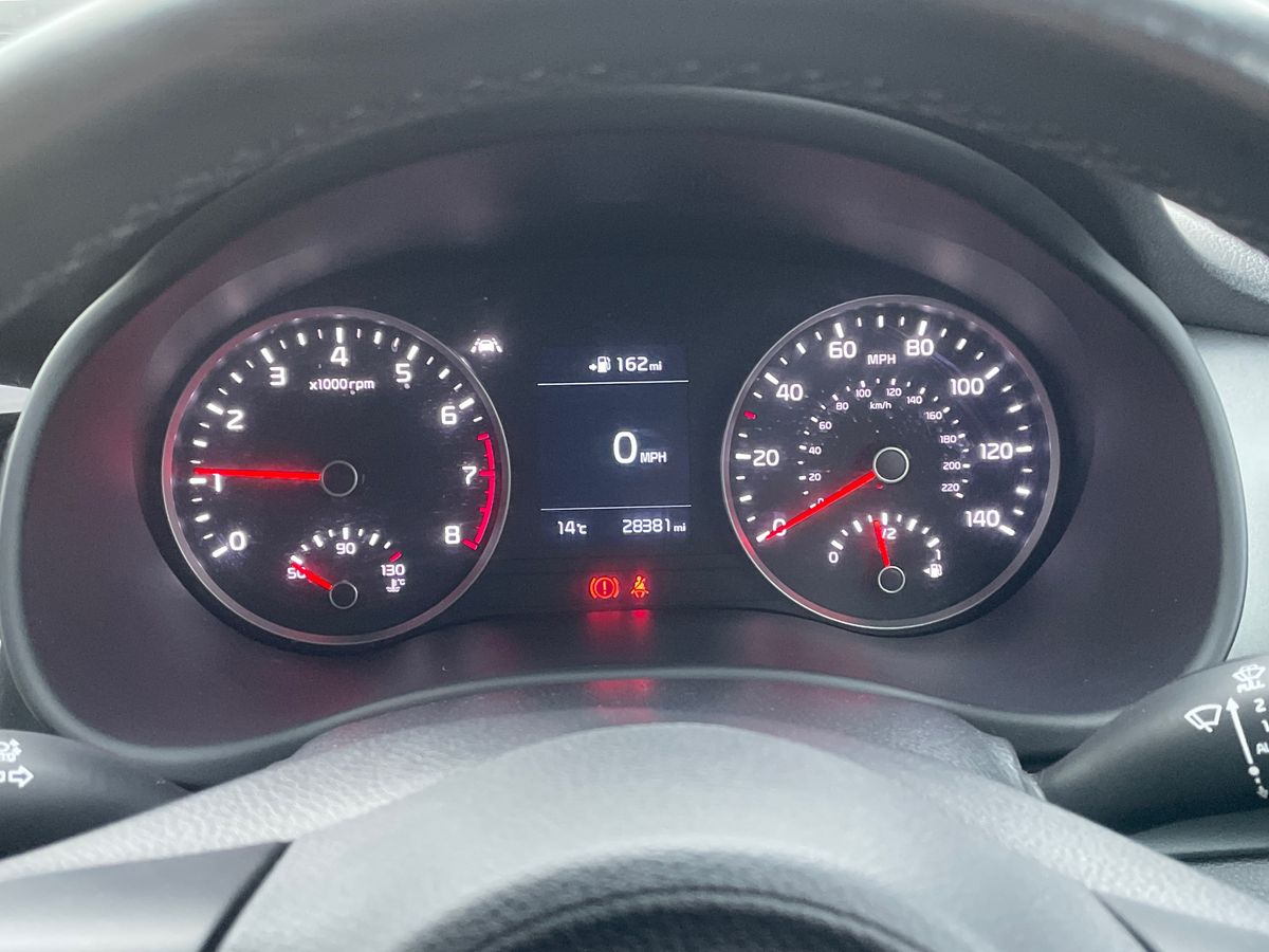 Used Kia Stonic 2020 for sale - 76297631: Photo 21