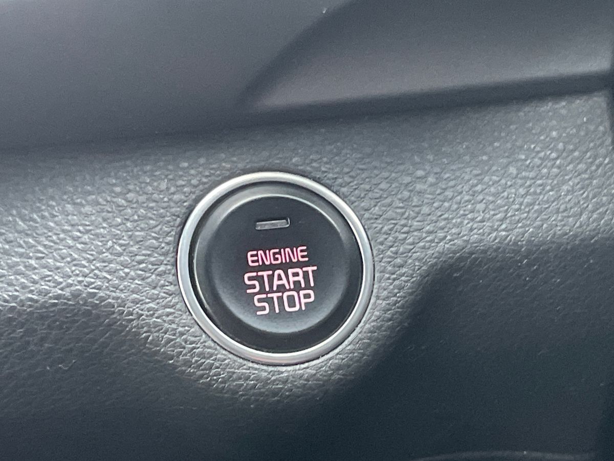 Used Kia Stonic 2020 for sale - 76297631: Photo 26