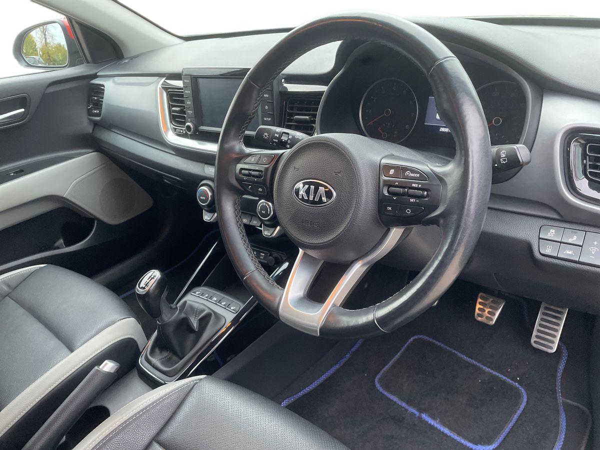Used Kia Stonic 2020 for sale - 76297631: Photo 3